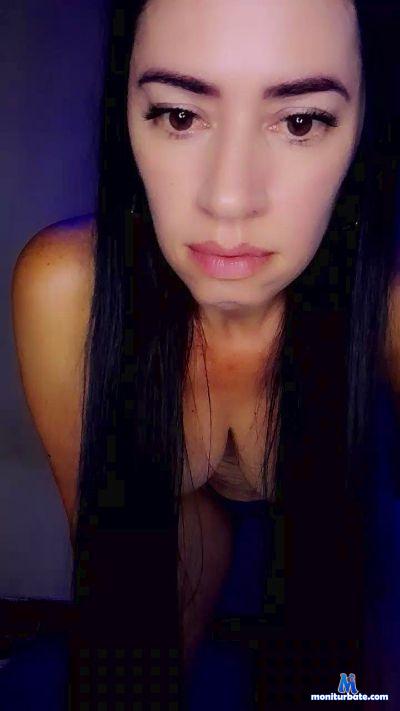 camila735 cam4 bisexual performer from Republic of Colombia  