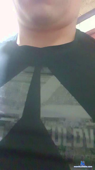 james0018 cam4 gay performer from Republic of Chile  