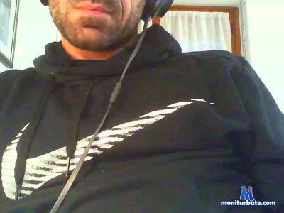 masterrsexx cam4 straight performer from Republic of Italy  