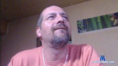 Frafer60 cam4 bicurious performer from Republic of Italy  