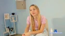 KayCroghan cam4 live cam performer profile