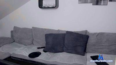 illinoisfun2 cam4 bicurious performer from United States of America  