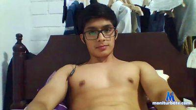 SLIMGUY1994 cam4 straight performer from Republic of Peru  