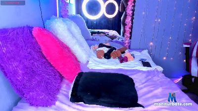 Katheemoss cam4 straight performer from United States of America cum feet pussy deepthroat bigass squirt anal 