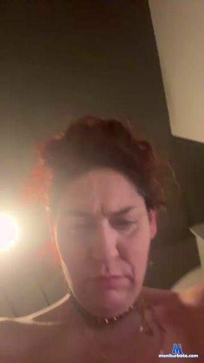 IamAphrodite cam4 bisexual performer from United States of America  