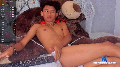 ITZAN_CORRAN cam4 bisexual performer from Republic of Colombia blowjob milk C2C ass amateur masturbation cum 