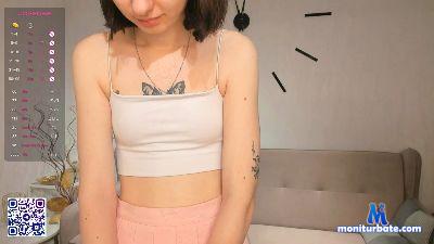 JoanFrost cam4 straight performer from Republic of Poland C2C armpits masturbation schoolgirl cute spanking feet 