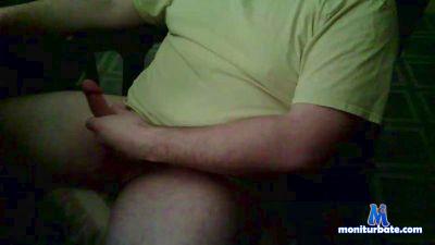 shywhiteguy cam4 bicurious performer from United States of America  
