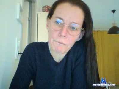 Chachou49 cam4 straight performer from French Republic livetouch 