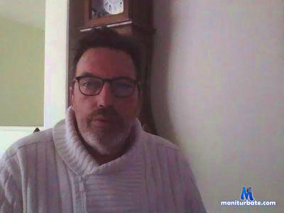 didi60_fun cam4 bicurious performer from French Republic  