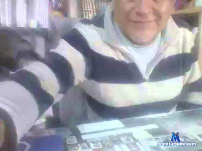 ACUARIO71 cam4 bicurious performer from Republic of Peru  