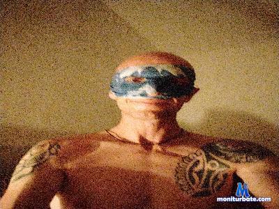 BonnieeClyde2 cam4 straight performer from Republic of Italy  