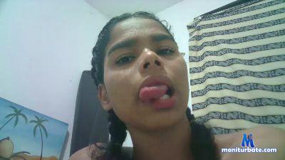 besabel_18 cam4 bisexual performer from United States of America  