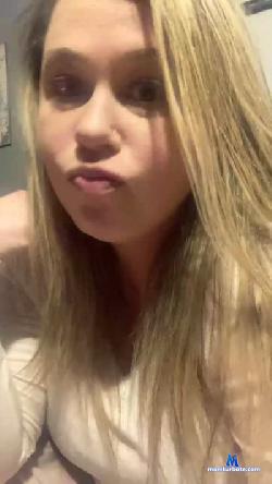 Sweetanna35 cam4 live cam performer profile