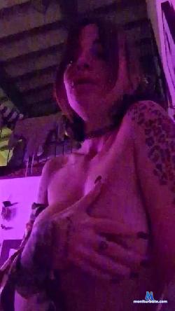 Charly485Ita cam4 live cam performer profile