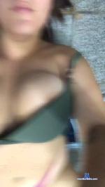 peitudona2 cam4 livecam show performer room profile