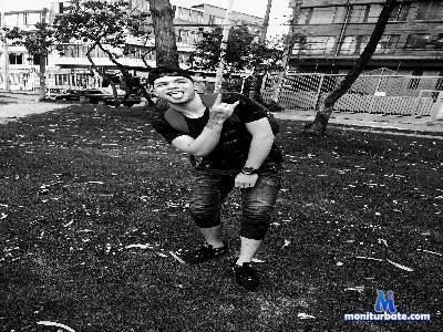 alfre_bigcumx1 cam4 bisexual performer from Republic of Colombia kiss suck cock ass pussy 