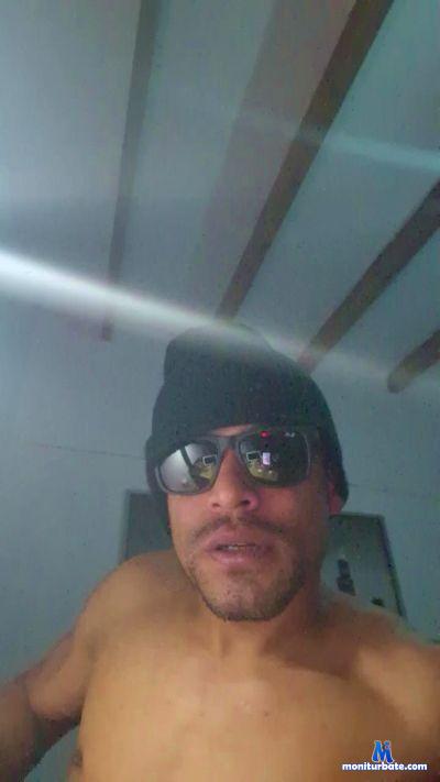 hotdog110 cam4 bisexual performer from Kingdom of Spain  