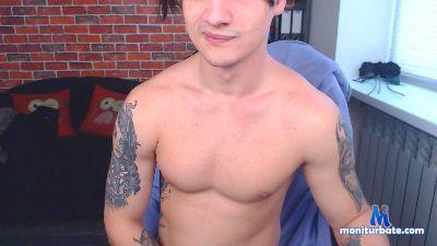 StevebsmanItaly cam4 bisexual performer from Republic of Italy  
