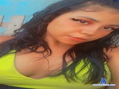 indiazinha__xxx cam4 straight performer from Federative Republic of Brazil  