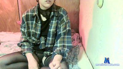 Apjulia cam4 bisexual performer from French Republic chatprive sextoy striptease 