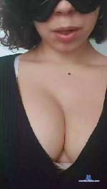 Moonstera cam4 livecam show performer room profile