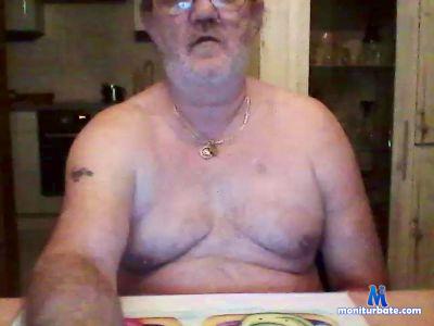 marckfba12 cam4 bicurious performer from Kingdom of Belgium rollthedice 