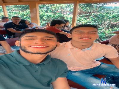 santiandkevin7 cam4 bicurious performer from Republic of Colombia masturbation C2C deepthroat cum anal 