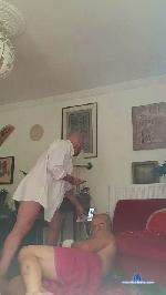 beefymale7 cam4 livecam show performer room profile