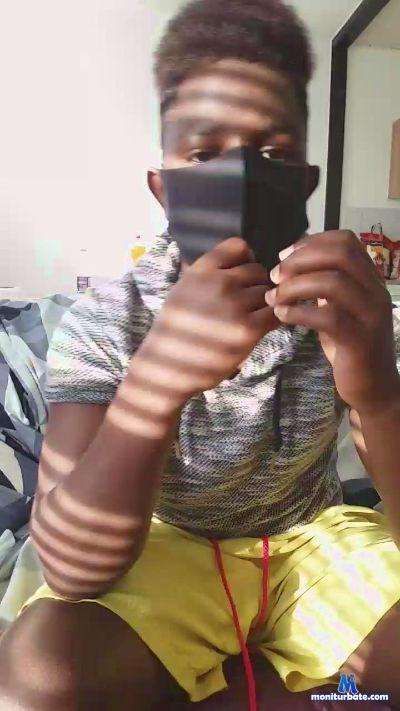 mams_sexy2 cam4 straight performer from Federal Republic of Germany  