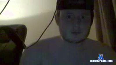 YoungButHung98 cam4 bisexual performer from United Kingdom of Great Britain & Northern Ireland  