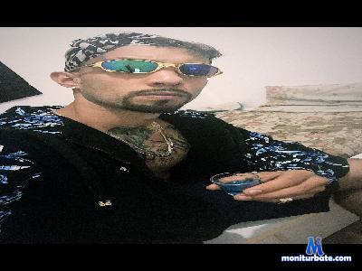 bruno_dom_xxx cam4 bisexual performer from Federative Republic of Brazil anal armpits C2C deepthroat masturbation feet amateur 
