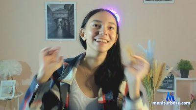 ShakiaMaxcy cam4 bisexual performer from Republic of Poland schoolgirl masturbation striptease ass blowjob spanking feet 