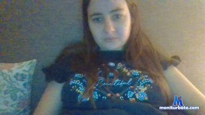 crazyonyou96 cam4 unknown performer from United Kingdom of Great Britain & Northern Ireland pee cute 