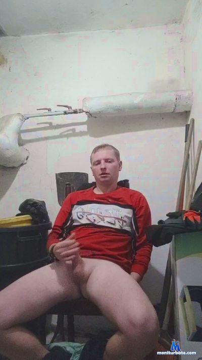dawid60 cam4 bisexual performer from Republic of Poland  