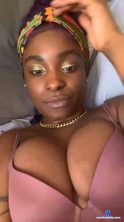 504_Heshey cam4 bisexual performer from United States of America  