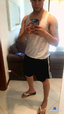 fabry36 cam4 live cam performer profile