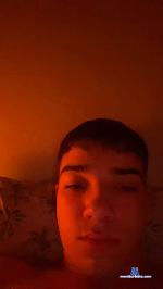 mzkk2 cam4 livecam show performer room profile