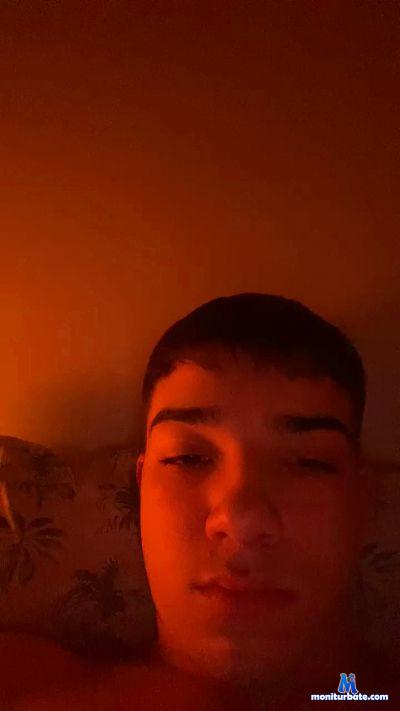 mzkk2 cam4 straight performer from Argentine Republic  