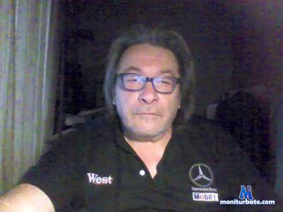 henrique12468 cam4 straight performer from Federative Republic of Brazil dildo skype cum rollthedice cam 