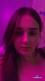 Ravebby cam4 livecam show performer room profile