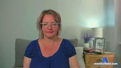 NicoleGentle cam4 straight performer from United States of America squirt femdom cute ass spanking feet amateur 