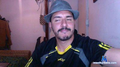 Captain_21 cam4 bisexual performer from Republic of Colombia dancing latinsexy latins gay colombia 