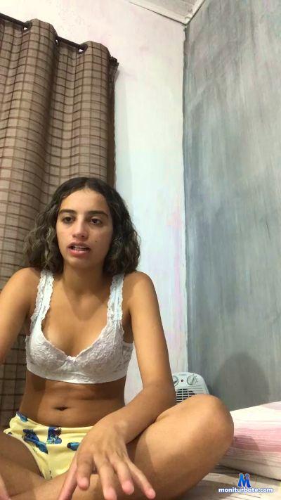 fafalyy cam4 bisexual performer from Federative Republic of Brazil  
