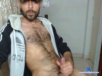 boy_bear26 cam4 gay performer from Republic of Italy striptease pee feet cum ass anal rollthedice 