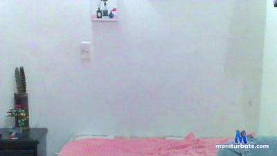 angelswetbaby22 cam4 bisexual performer from Republic of Chile  
