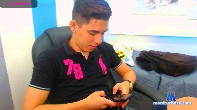 Shairahotnasty cam4 bicurious performer from Republic of Colombia livetouch rollthedice 