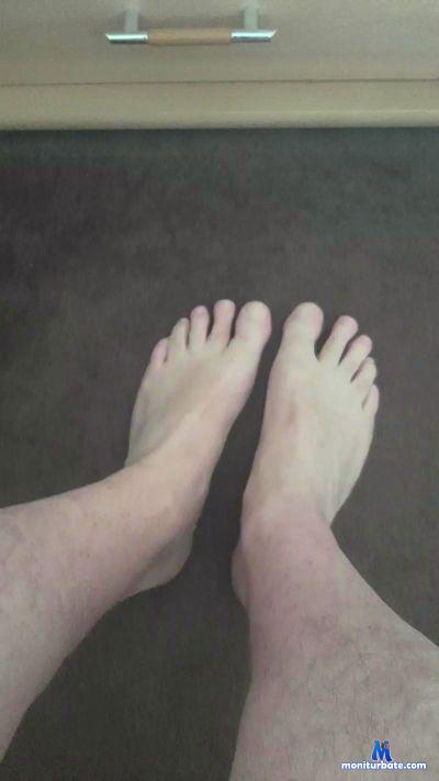 younGGbuck2019 cam4 unknown performer from United States of America amateur feet ass 