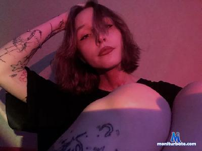 HildaChurchwell cam4 bisexual performer from Czech Republic blowjob pee femdom strapon anal 