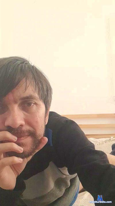 Mrsavko1981 cam4 gay performer from Republic of Croatia  